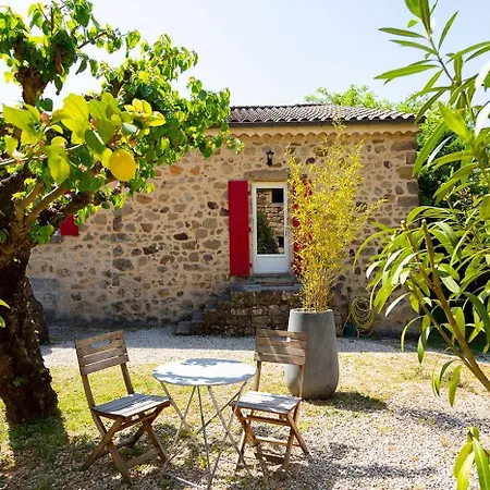 Konukevi L'oustalou Rosières