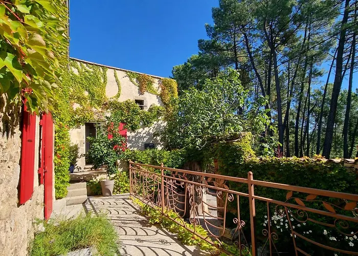 L'oustalou Maison d'hôtes